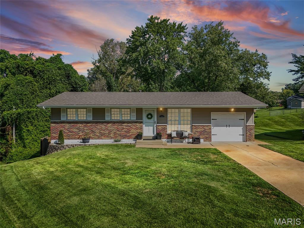 4505 Stallard Court, Oakville, MO, 63129