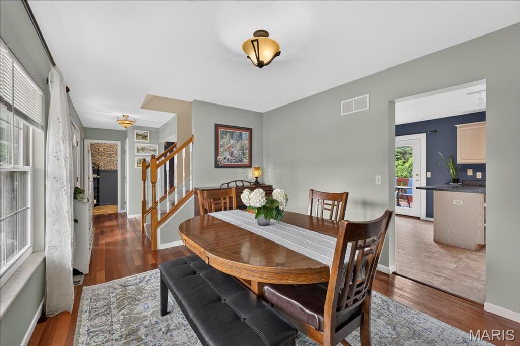 2607 Lakeshore Drive, Columbia, IL, 62236-2664