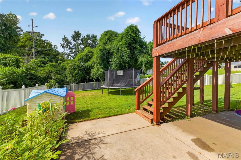 2607 Lakeshore Drive, Columbia, IL, 62236-2664