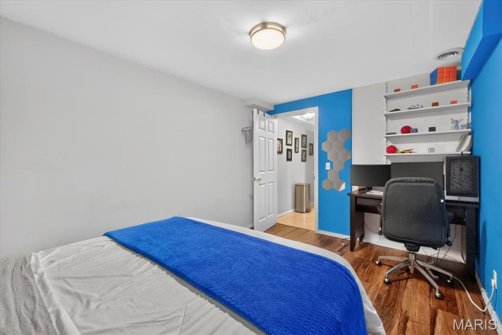 2607 Lakeshore Drive, Columbia, IL, 62236-2664