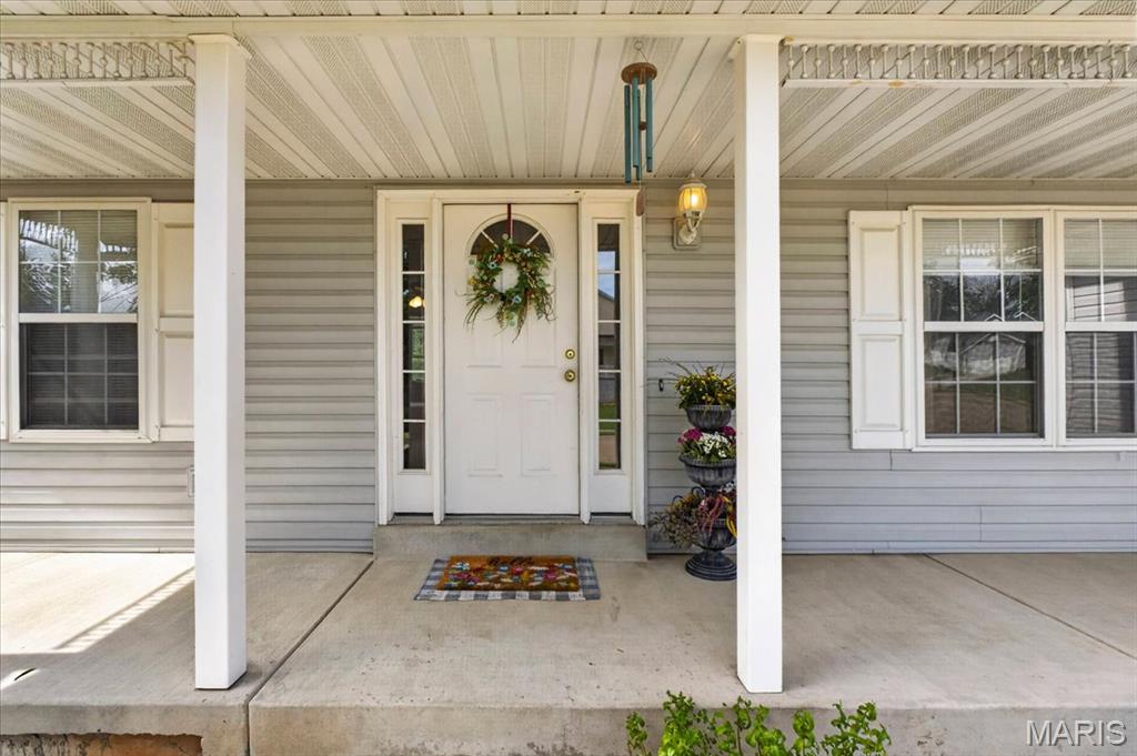 2607 Lakeshore Drive, Columbia, IL, 62236-2664
