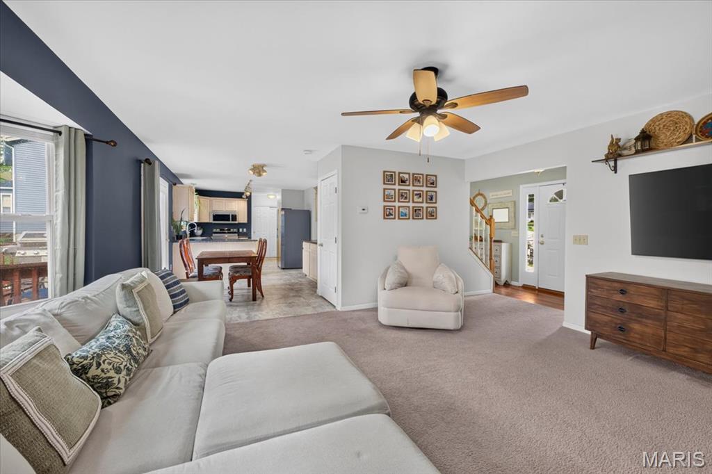 2607 Lakeshore Drive, Columbia, IL, 62236-2664