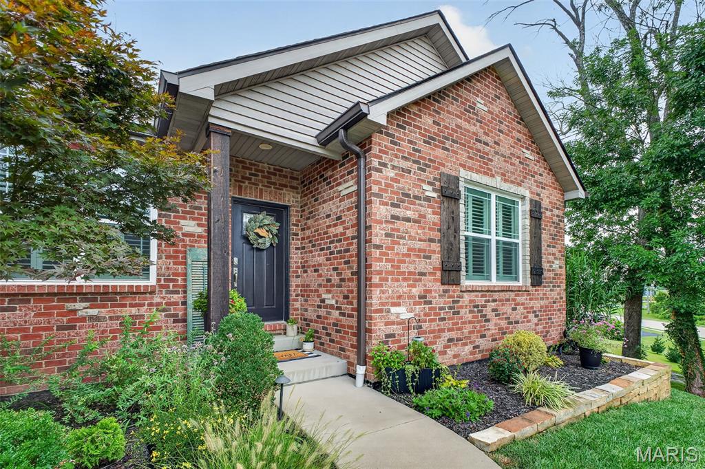 2334 Lakeshore Drive, Columbia, IL, 62236