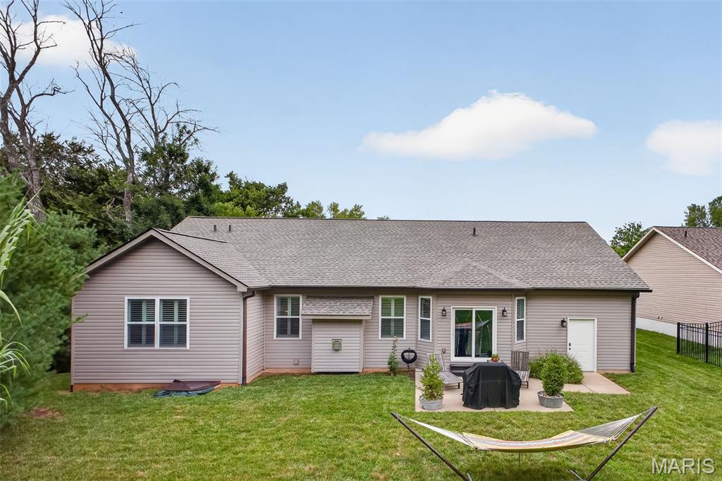2334 Lakeshore Drive, Columbia, IL, 62236