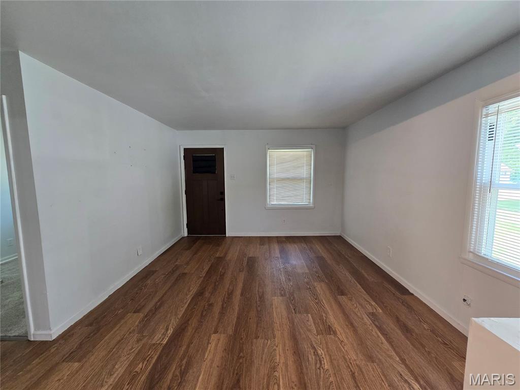 10642 Dunkeld Circle, St Louis, MO, 63137-3809