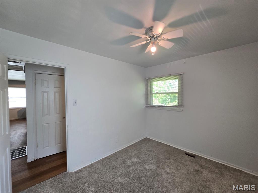 10642 Dunkeld Circle, St Louis, MO, 63137-3809