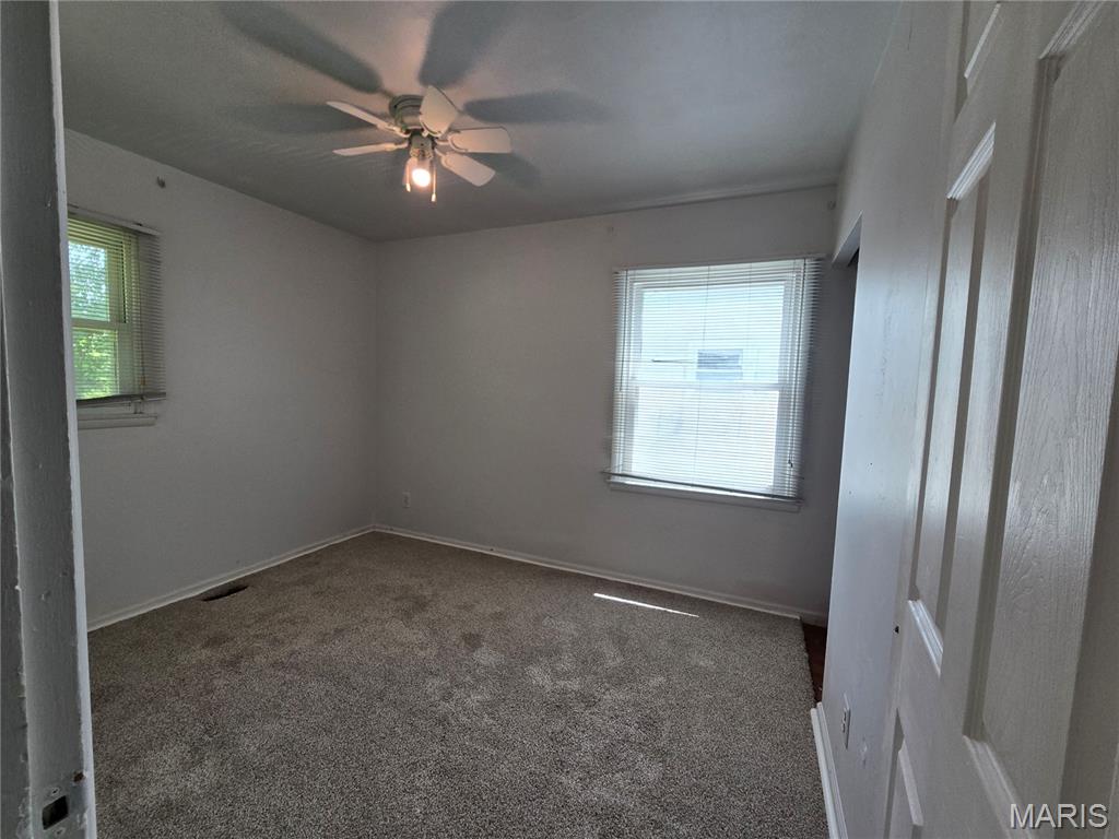 10642 Dunkeld Circle, St Louis, MO, 63137-3809