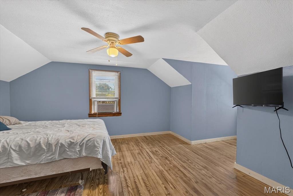 908 S Main Street, Columbia, IL, 62236-2404