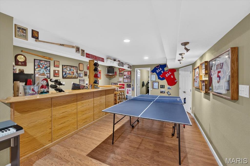 9301 Christopher Lake Drive, Columbia, IL, 62236-3458
