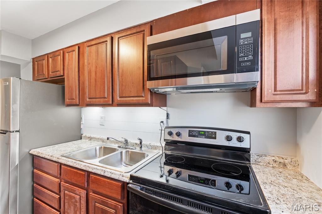 257 Cameron Road, St Louis, MO, 63137