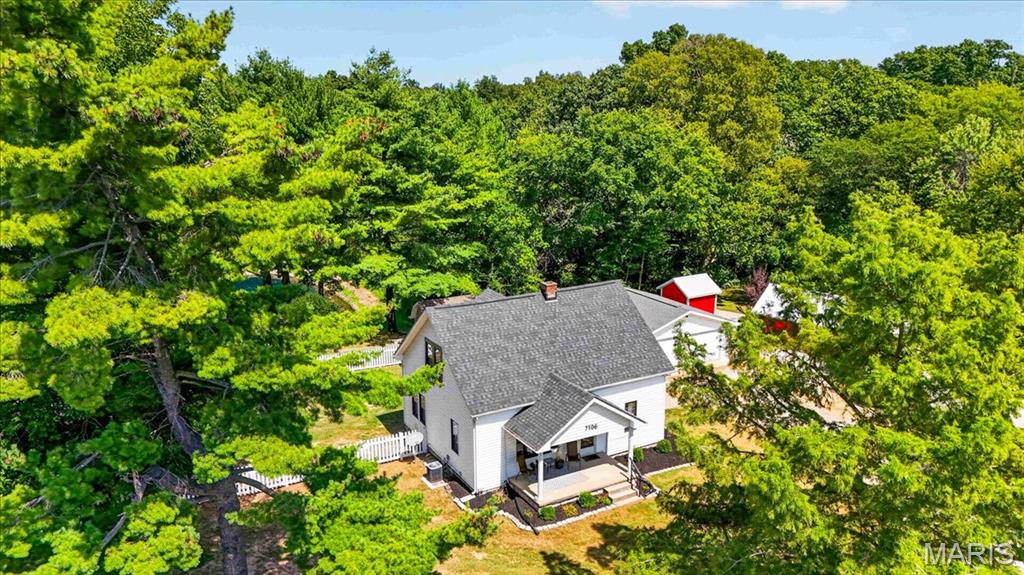 7106 Triple Lakes Road, Columbia, IL, 62236-2842