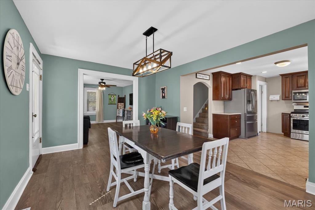 7106 Triple Lakes Road, Columbia, IL, 62236-2842