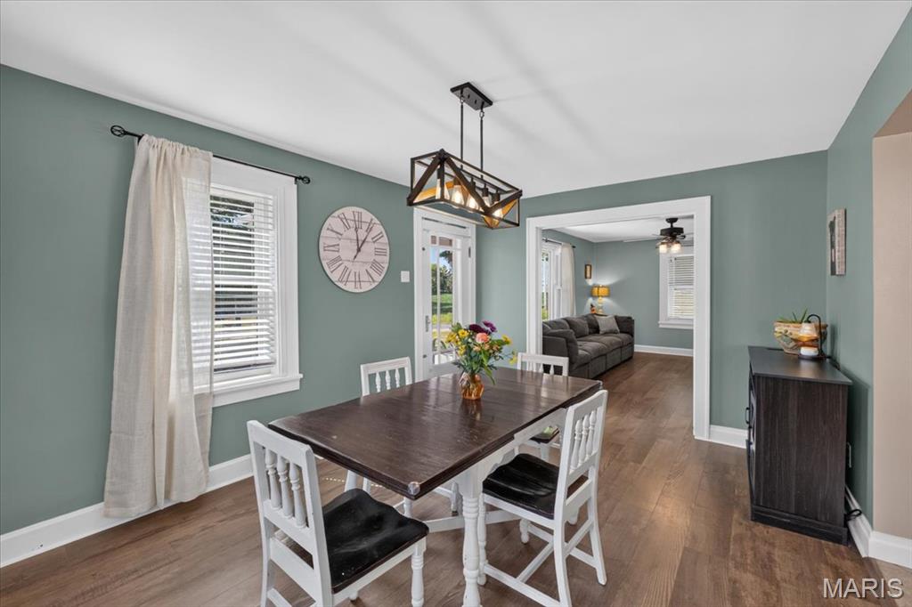 7106 Triple Lakes Road, Columbia, IL, 62236-2842