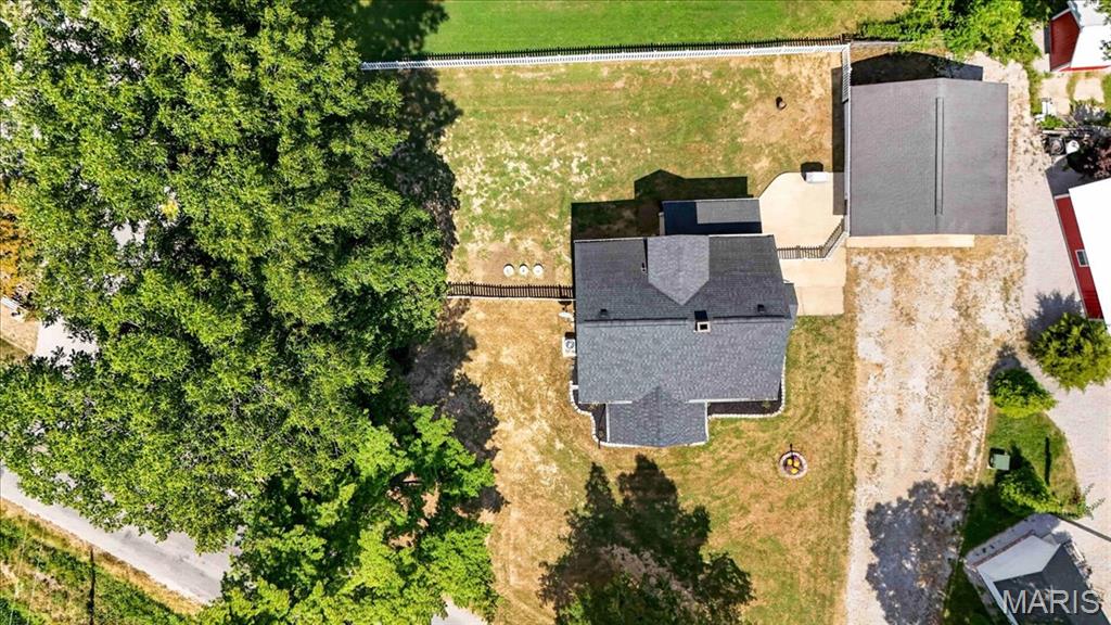 7106 Triple Lakes Road, Columbia, IL, 62236-2842