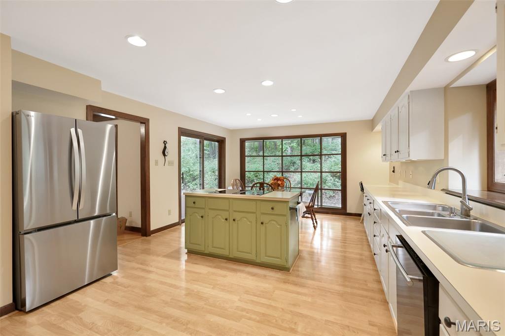 2260 Ridgley Woods Drive, Chesterfield, MO, 63005