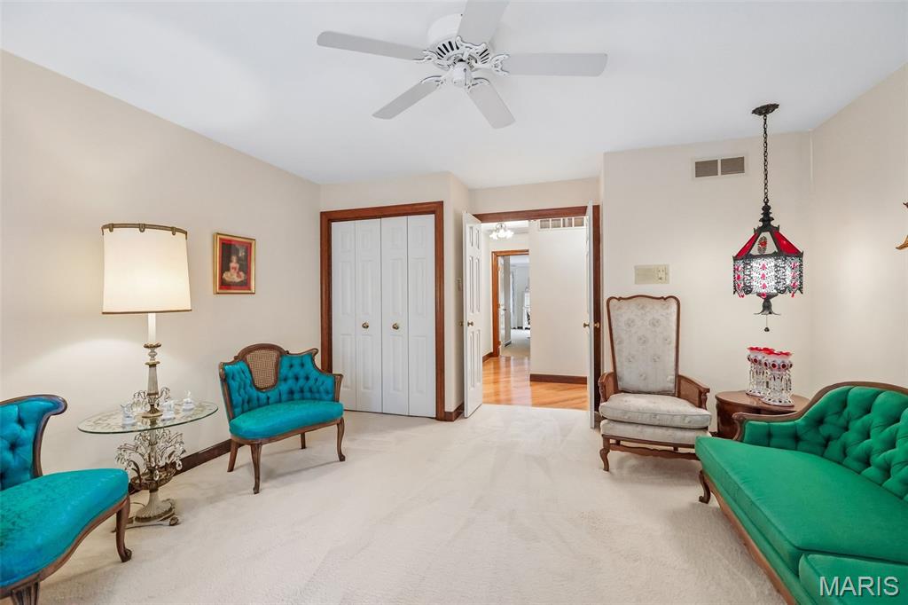 2260 Ridgley Woods Drive, Chesterfield, MO, 63005