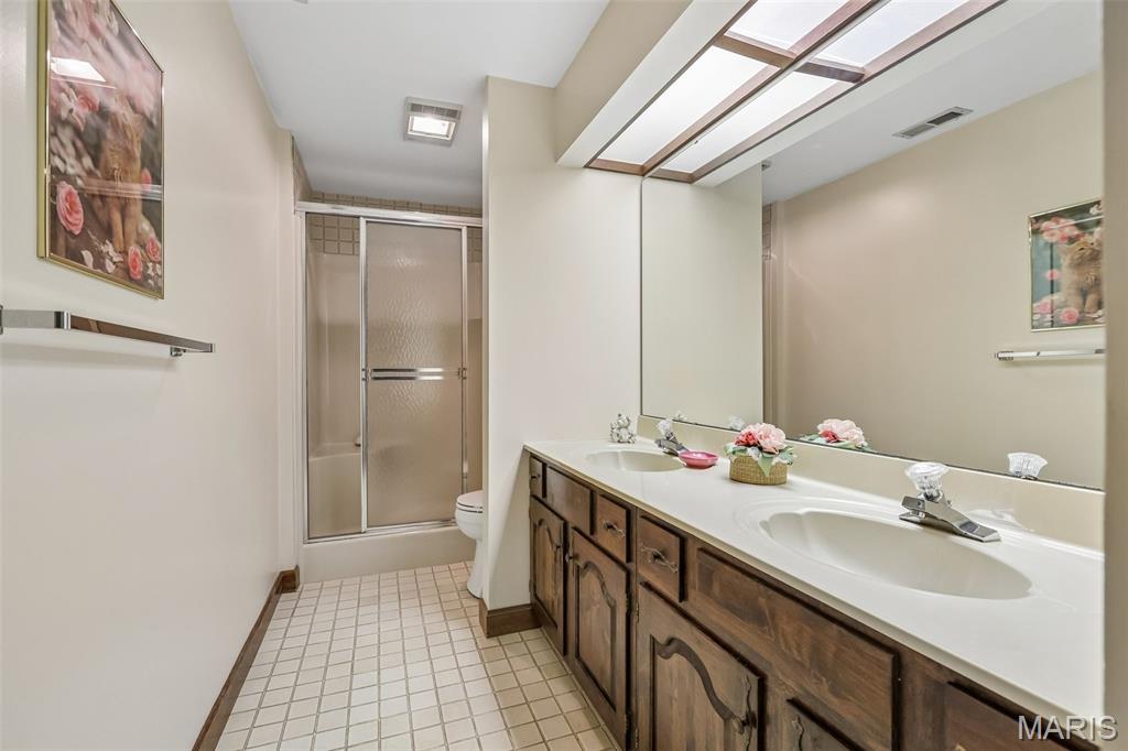 2260 Ridgley Woods Drive, Chesterfield, MO, 63005