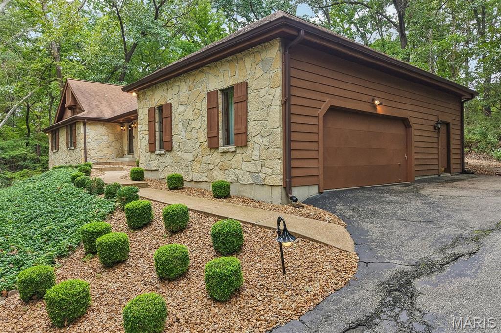 2260 Ridgley Woods Drive, Chesterfield, MO, 63005