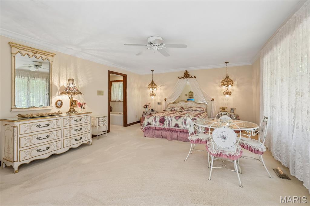 2260 Ridgley Woods Drive, Chesterfield, MO, 63005