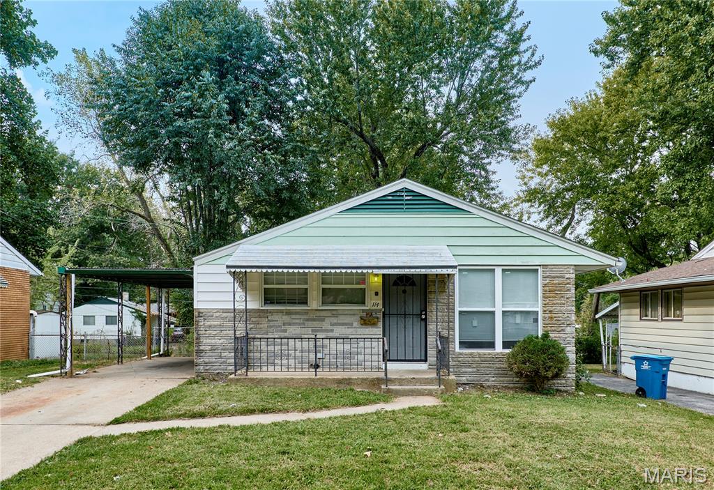 114 Monteith Circle, St Louis, MO, 63137
