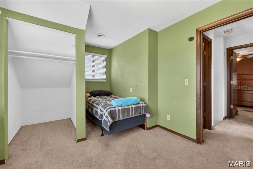 8660 Huch Lane, Columbia, IL, 62236-4620