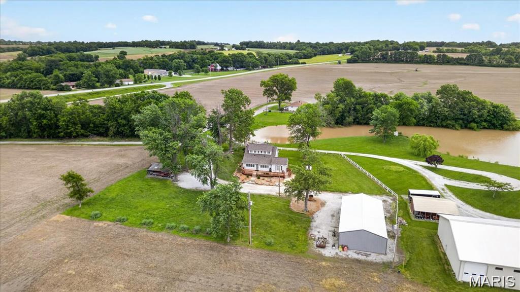 8660 Huch Lane, Columbia, IL, 62236-4620