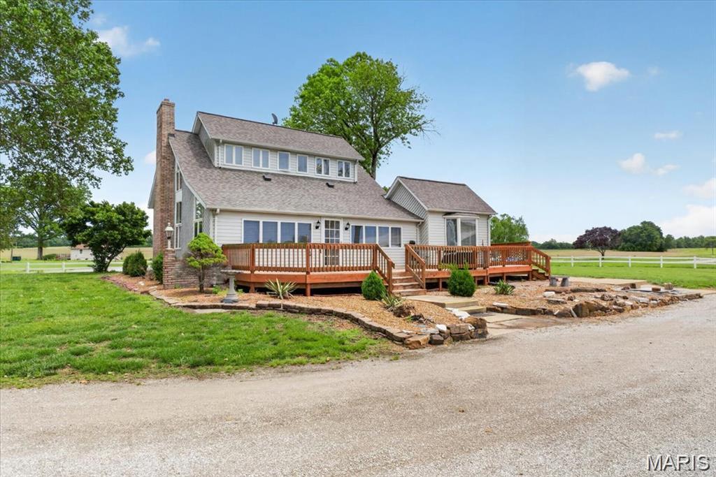 8660 Huch Lane, Columbia, IL, 62236-4620