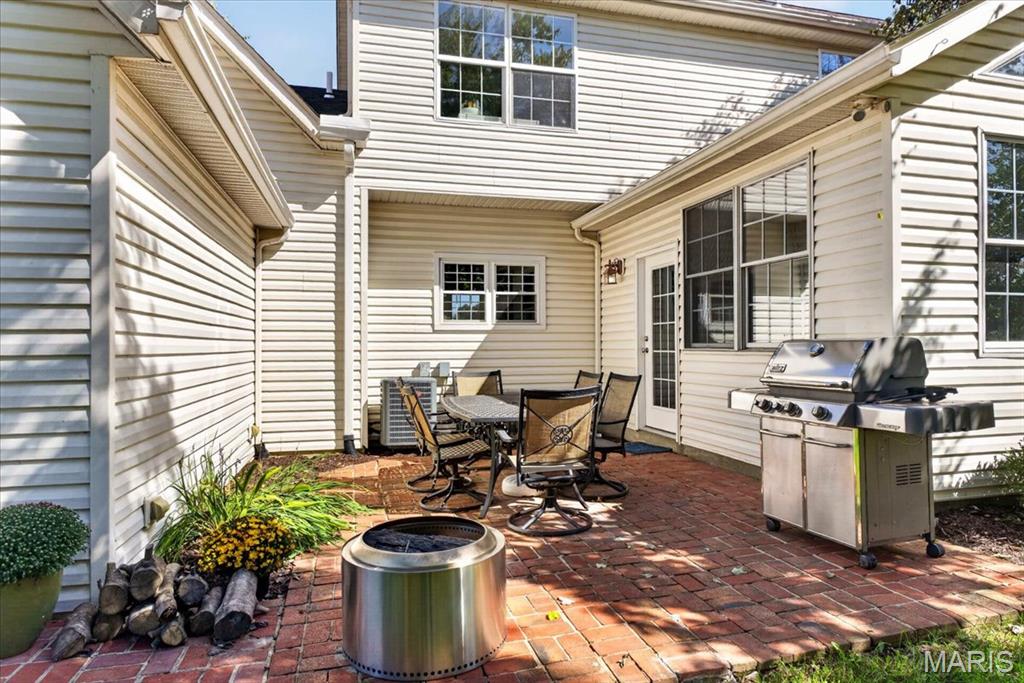 5767 Lake Briar Drive, Millstadt, IL, 62260-2628