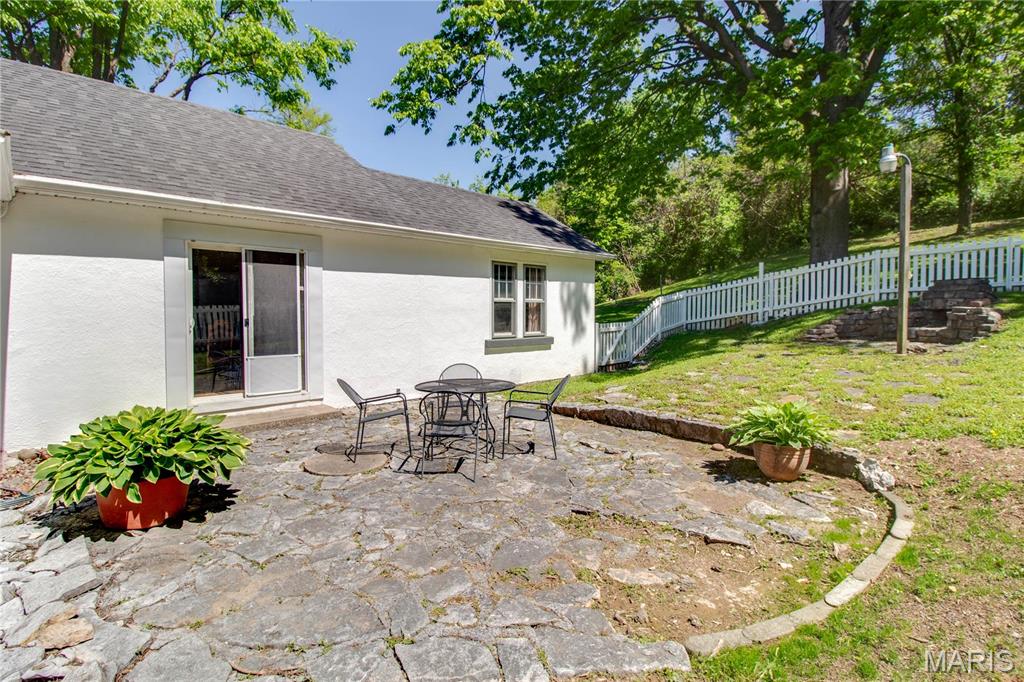 931 Sugarloaf Hill Road, Dupo, IL, 62239-1926