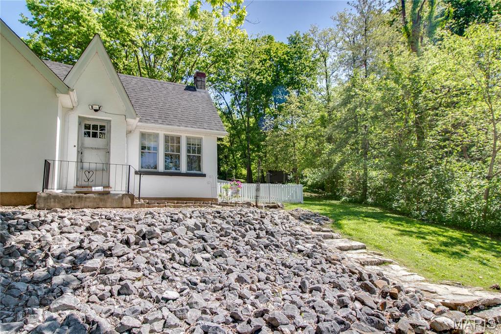 931 Sugarloaf Hill Road, Dupo, IL, 62239-1926