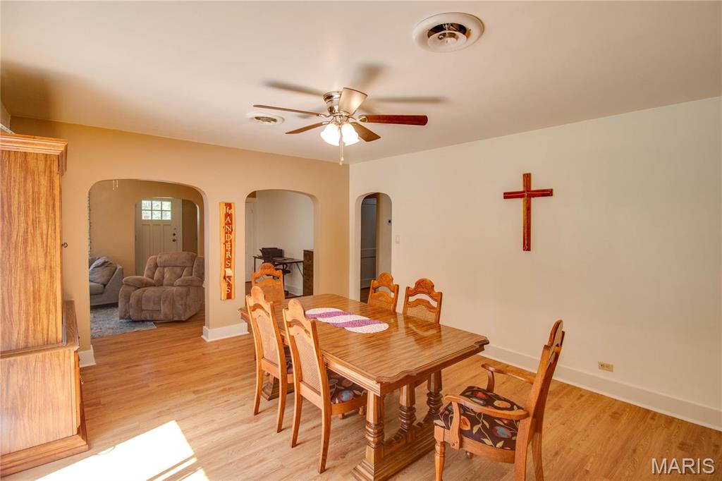 931 Sugarloaf Hill Road, Dupo, IL, 62239-1926