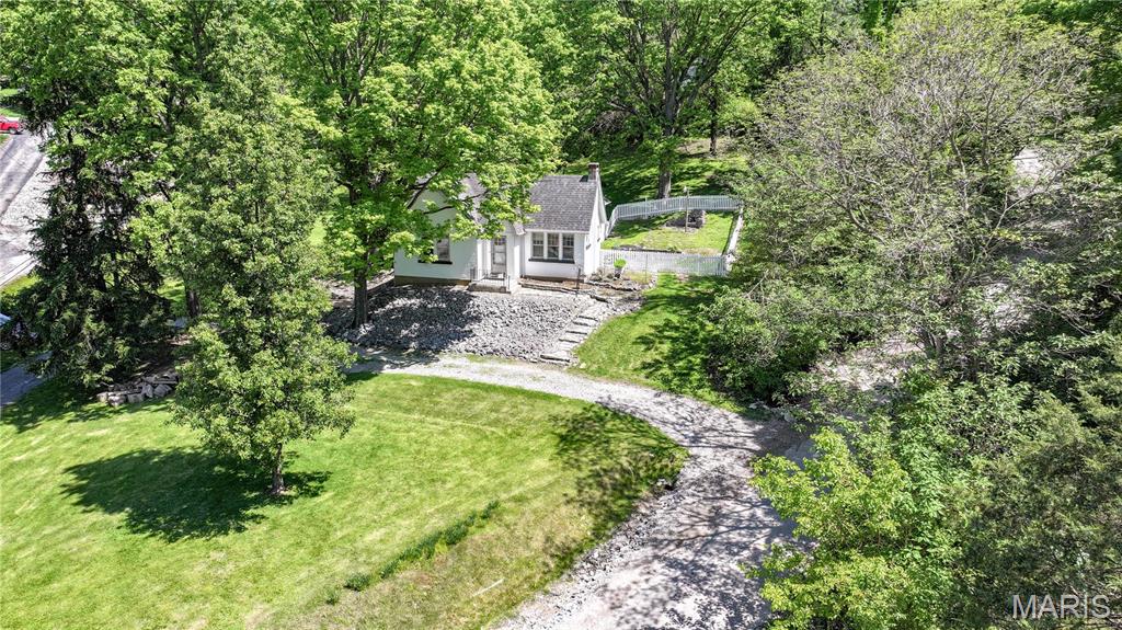 931 Sugarloaf Hill Road, Dupo, IL, 62239-1926