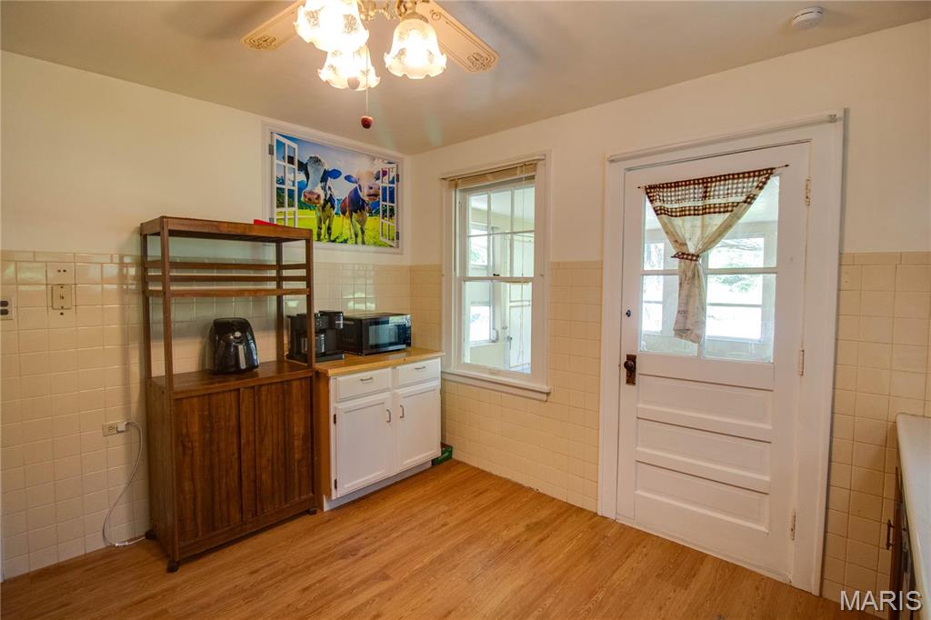931 Sugarloaf Hill Road, Dupo, IL, 62239-1926