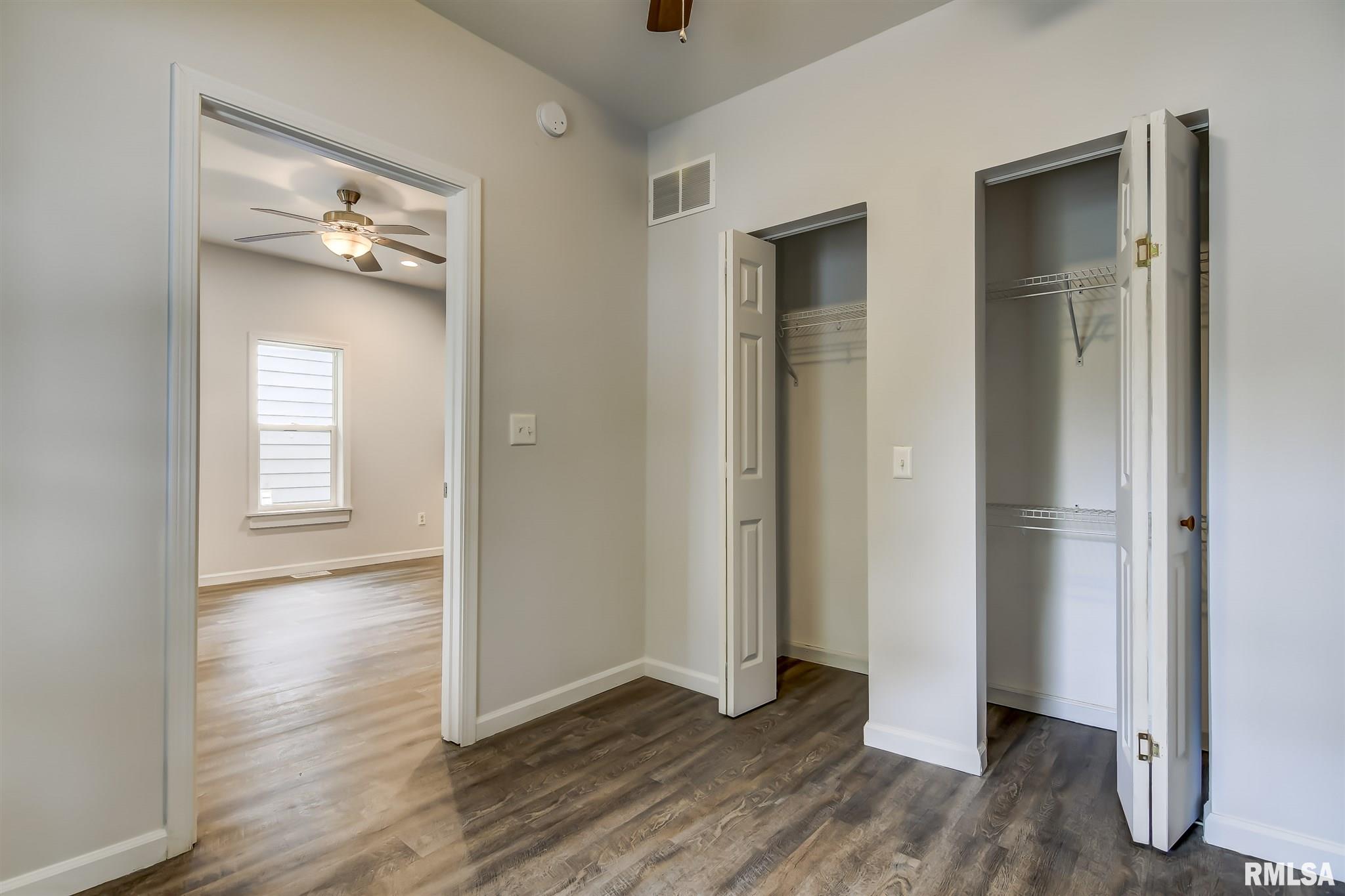 1652 W Capitol Avenue, Springfield, IL, 62704
