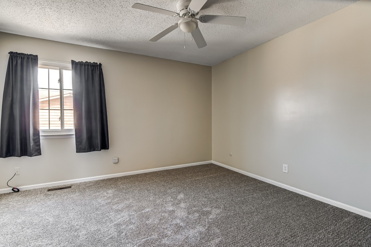 2647 Cooper Avenue, Springfield, IL, 62704