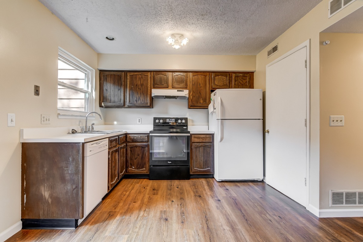 2647 Cooper Avenue, Springfield, IL, 62704