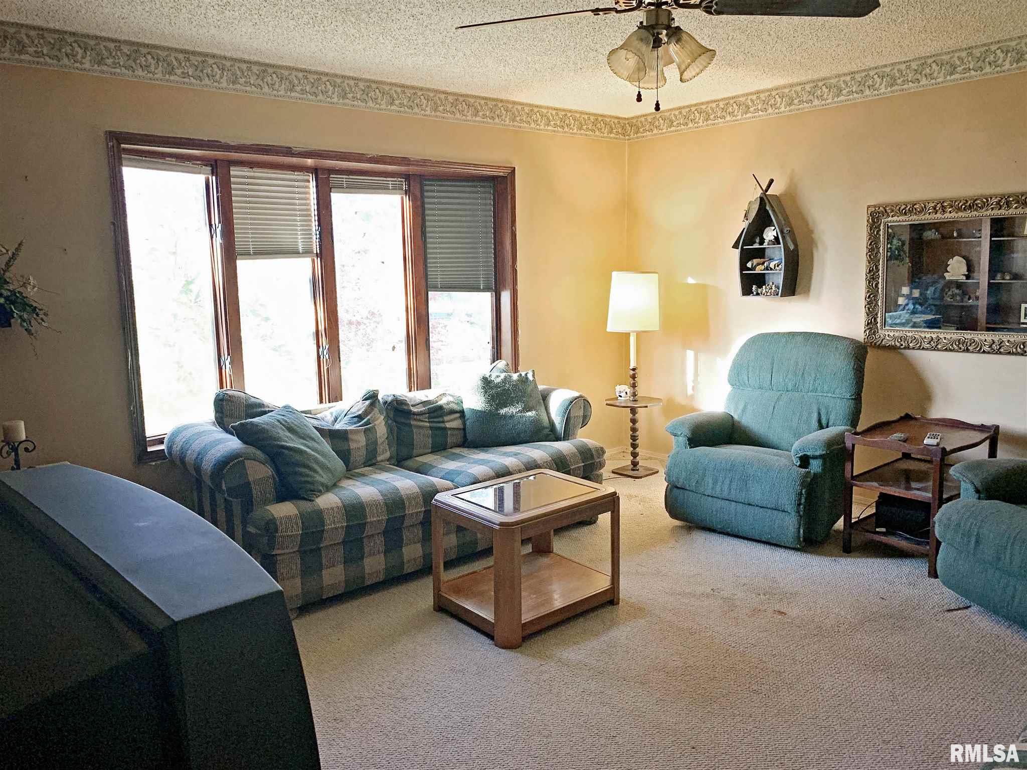7416 Oak Crest Road, Riverton, IL, 62561