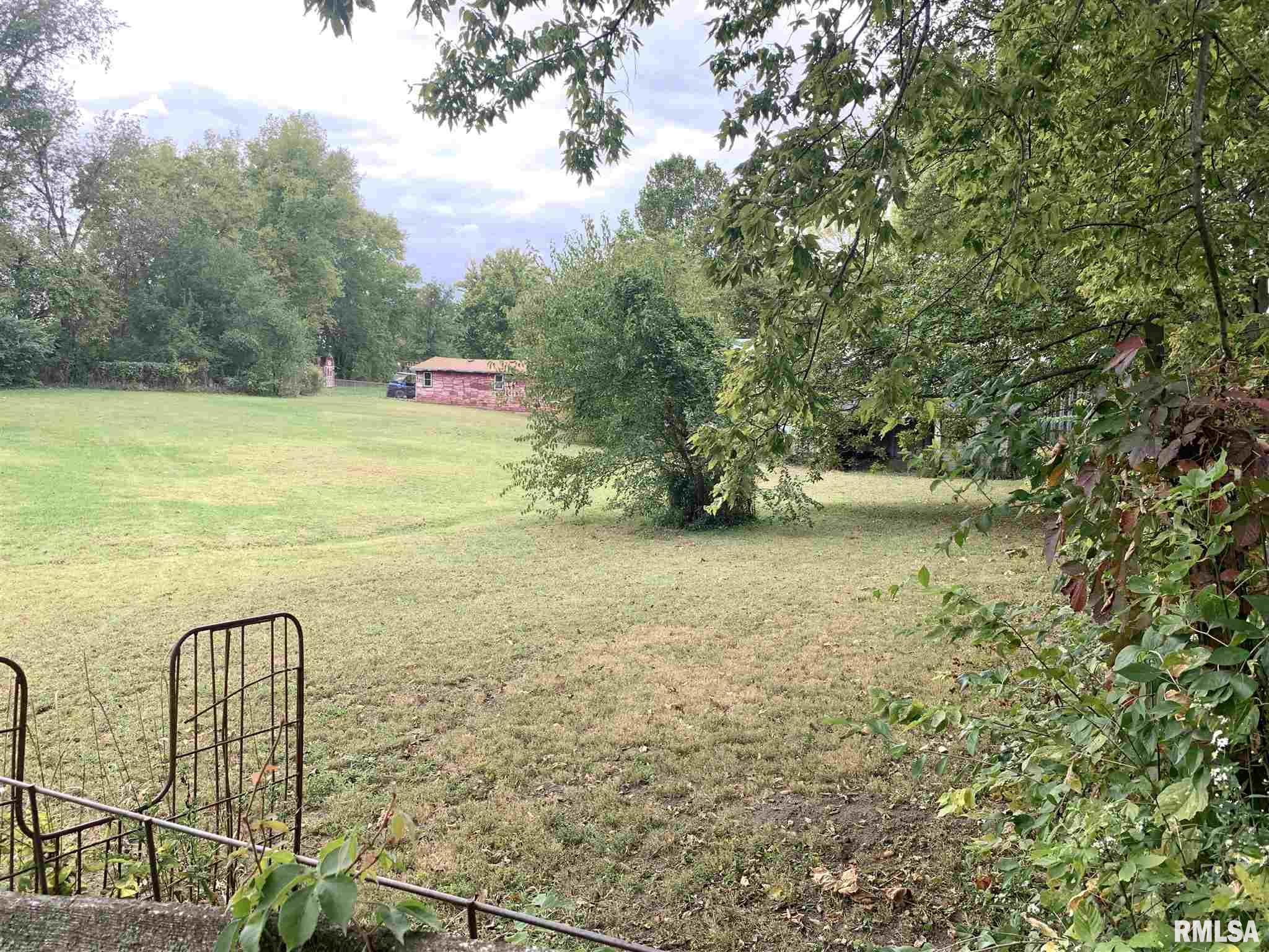 7416 Oak Crest Road, Riverton, IL, 62561