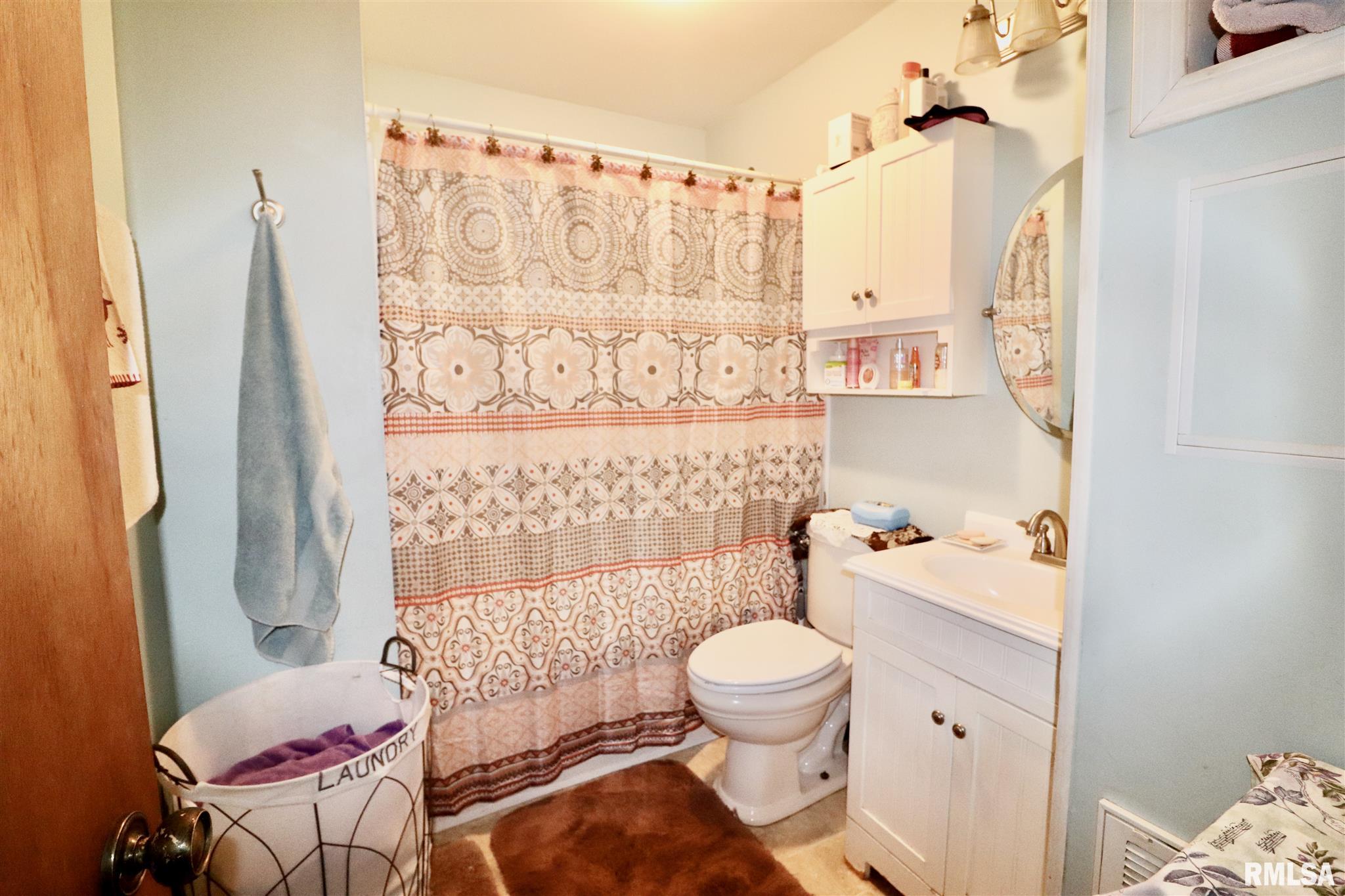 1712 Schrader Avenue, Springfield, IL, 62702