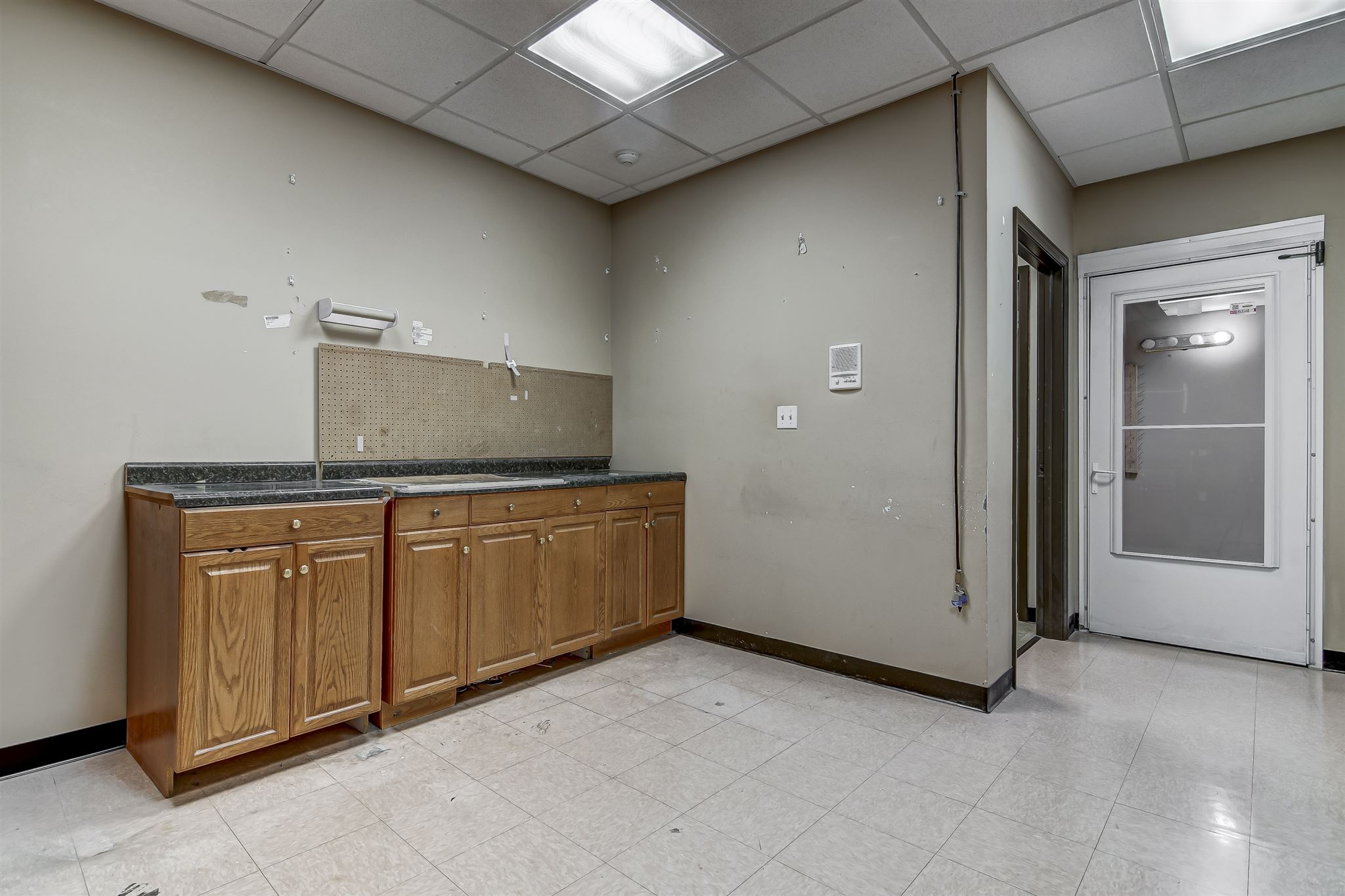 2025 W Iles Avenue, Springfield, IL, 62704