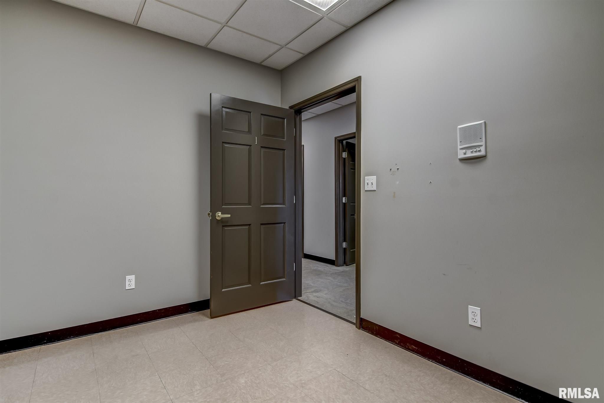 2025 W Iles Avenue, Springfield, IL, 62704