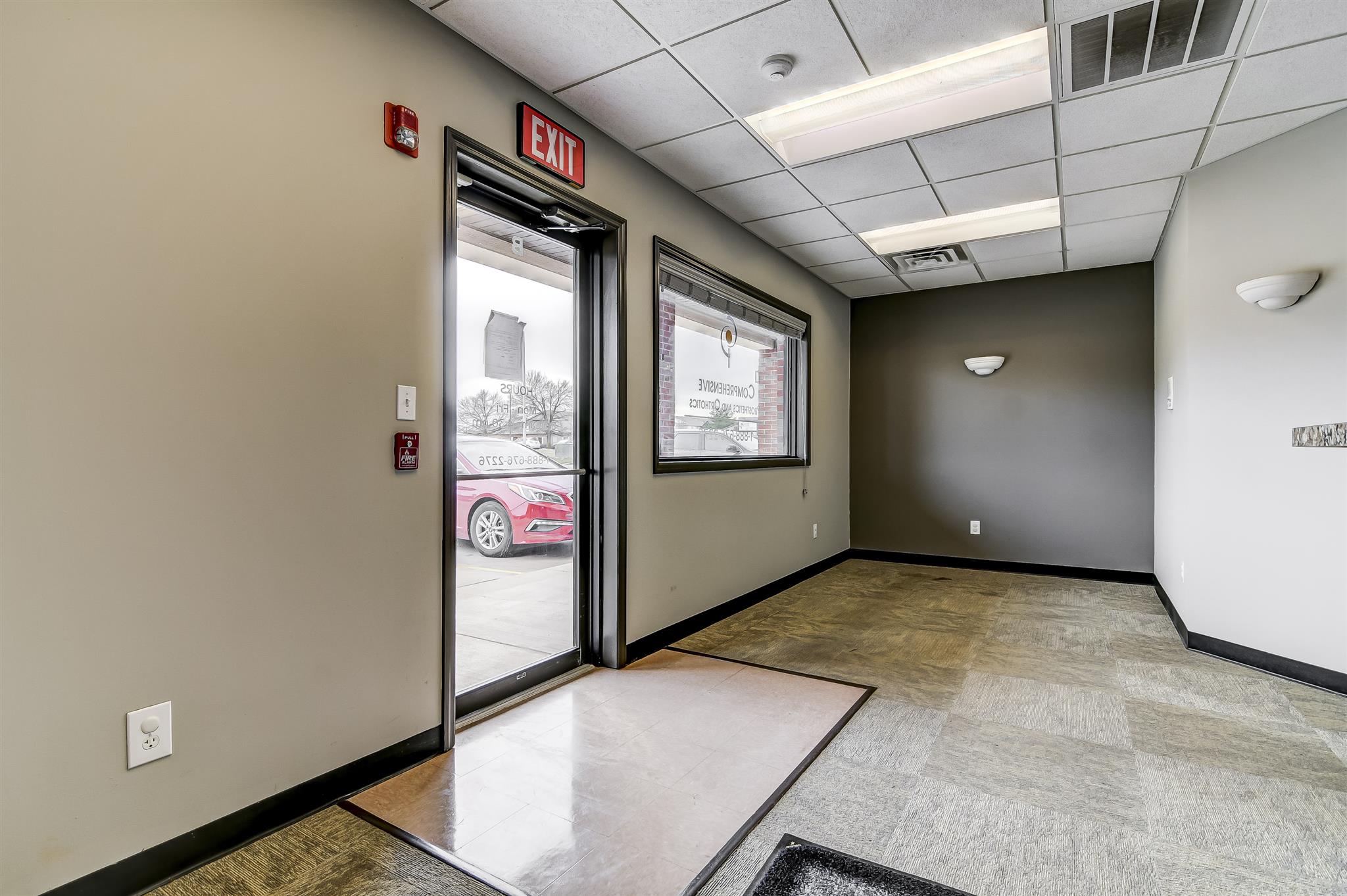 2025 W Iles Avenue, Springfield, IL, 62704