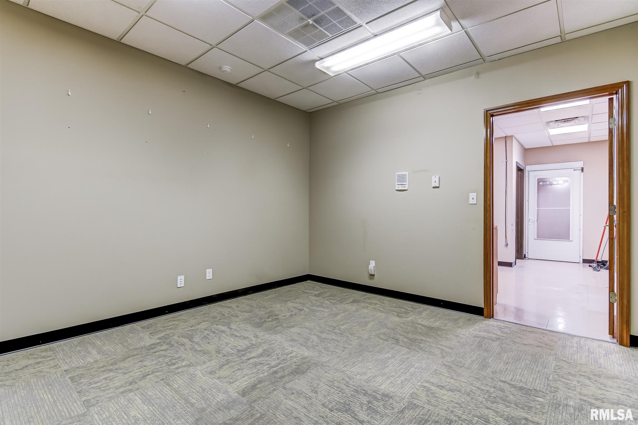 2025 W Iles Avenue, Springfield, IL, 62704