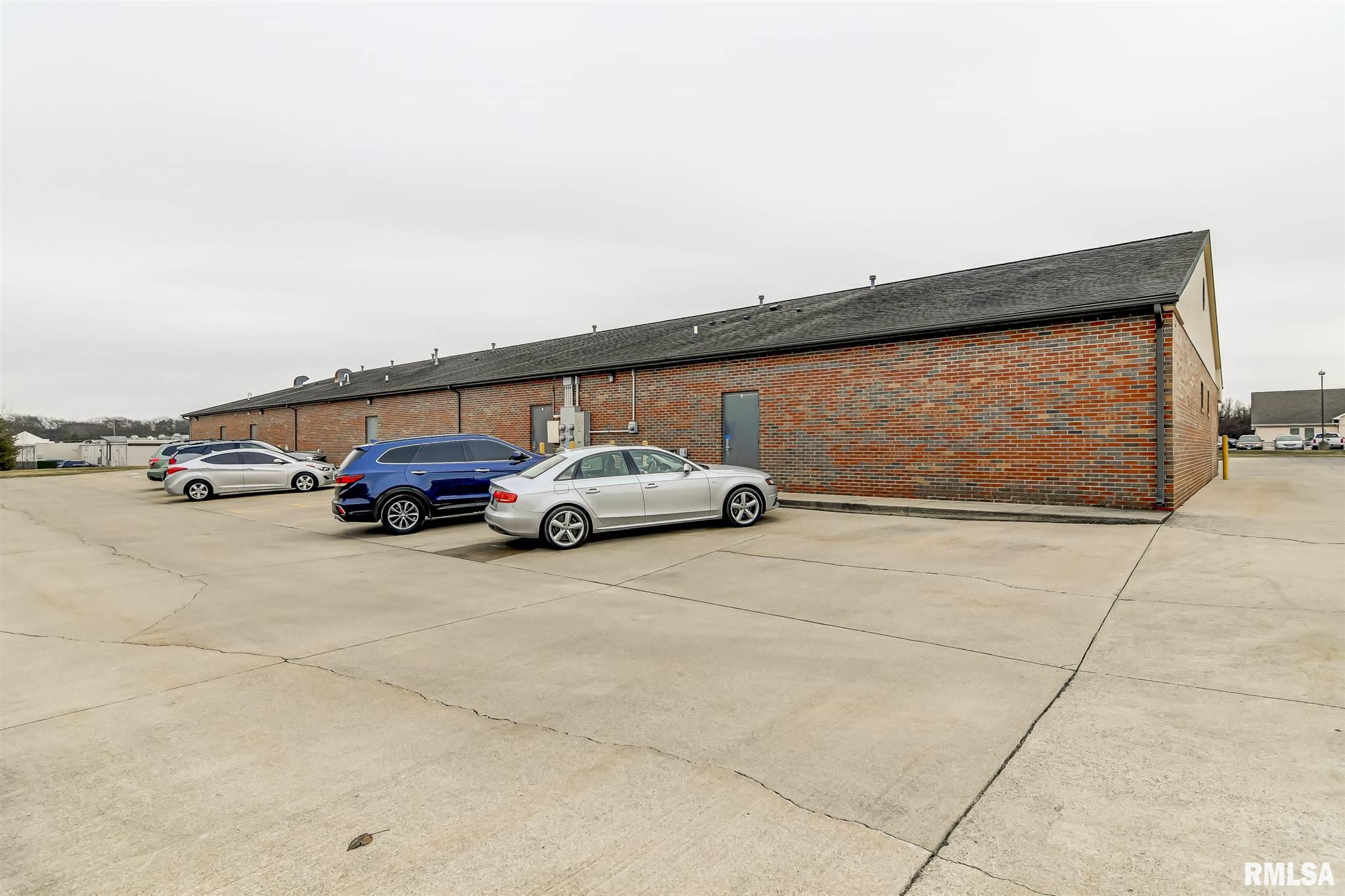 2025 W Iles Avenue, Springfield, IL, 62704