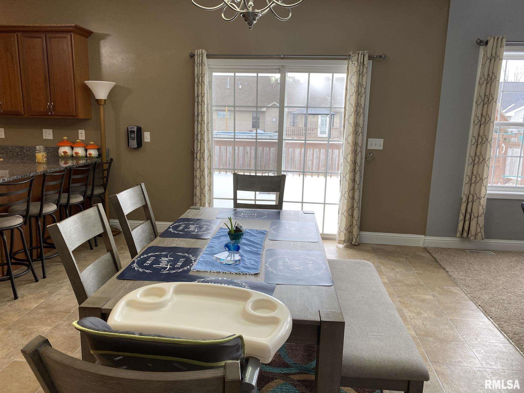 325 Podres Lane, Chatham, IL, 62629