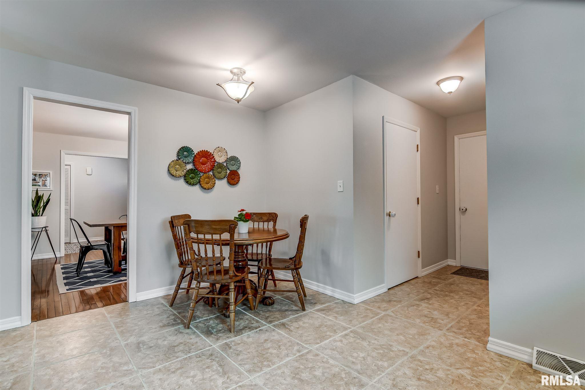 2336 Grinnell Drive, Springfield, IL, 62704