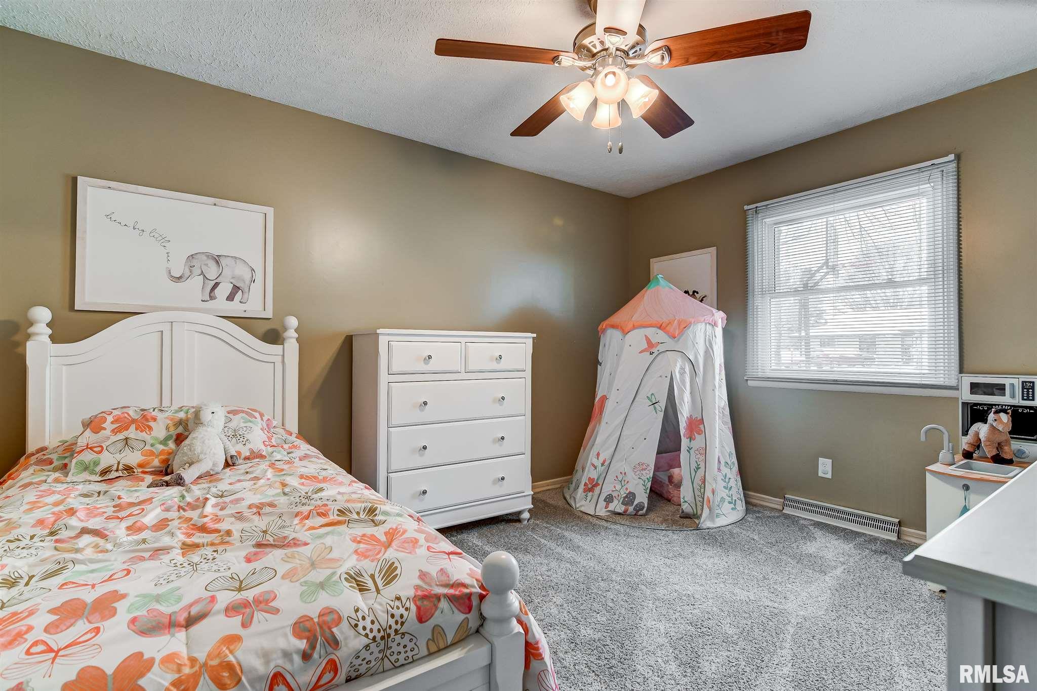 2336 Grinnell Drive, Springfield, IL, 62704