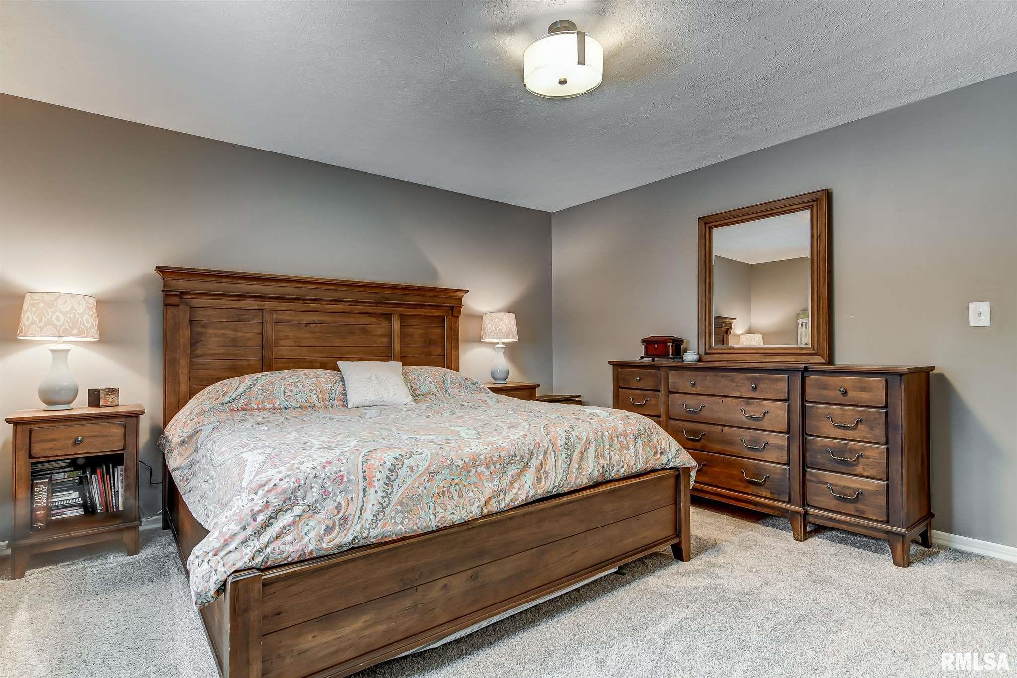 2336 Grinnell Drive, Springfield, IL, 62704