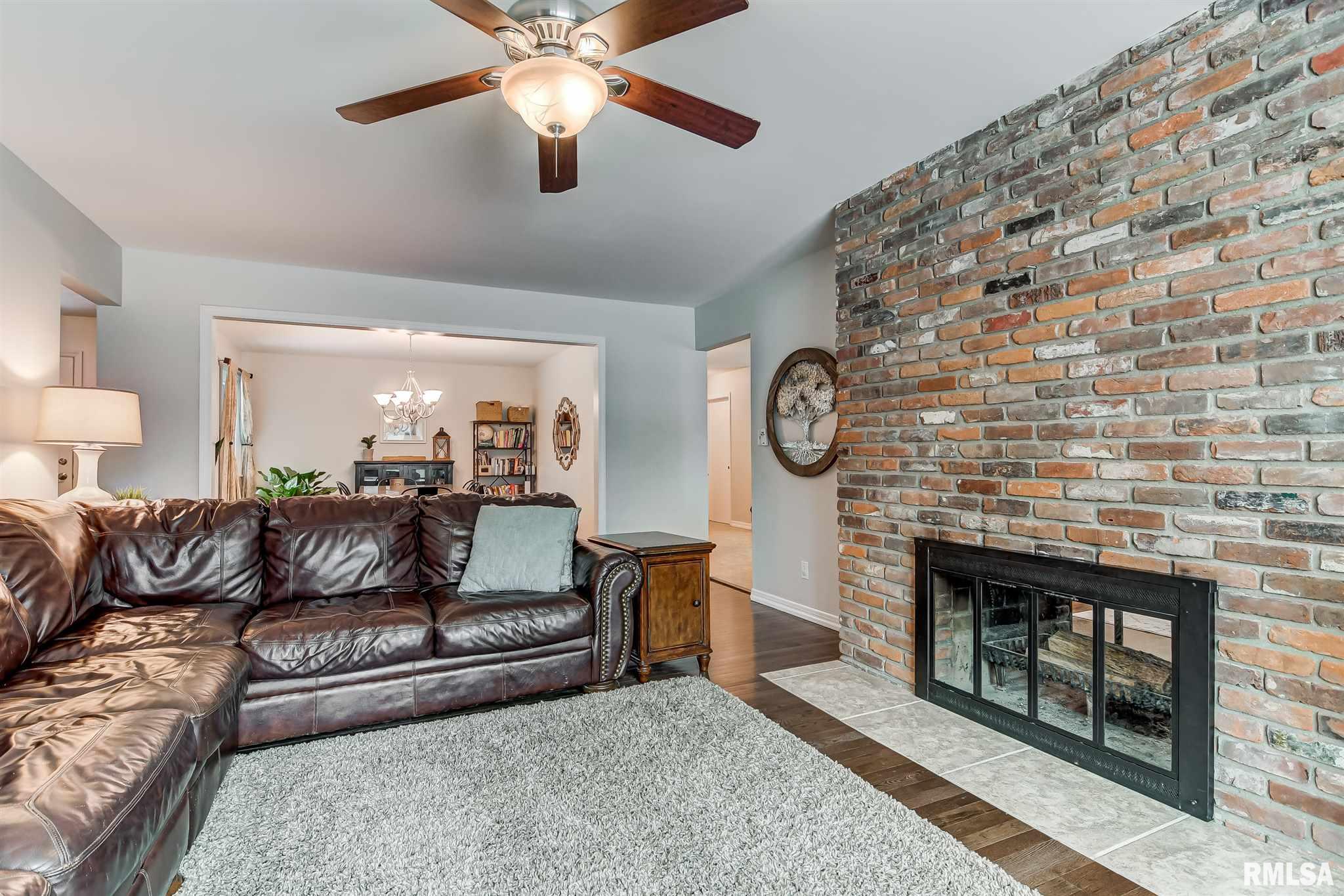 2336 Grinnell Drive, Springfield, IL, 62704