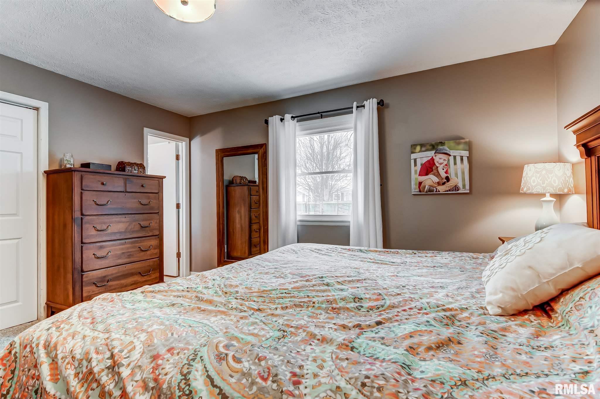 2336 Grinnell Drive, Springfield, IL, 62704